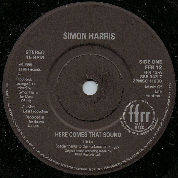 Simon Harris : Here Comes That Sound (7", Single)