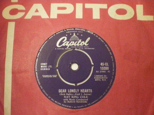 Nat King Cole : Dear Lonely Hearts / Who's Next In Line? (7")