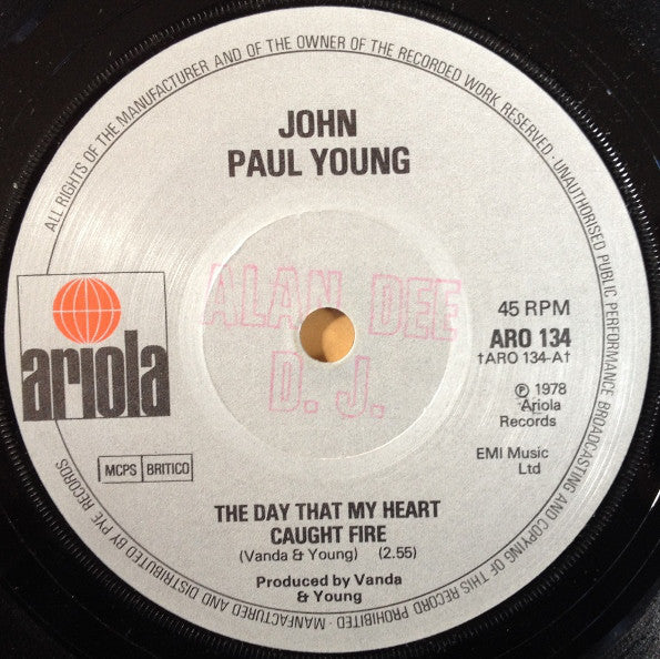 John Paul Young : The Day That My Heart Caught Fire (7", Sol)