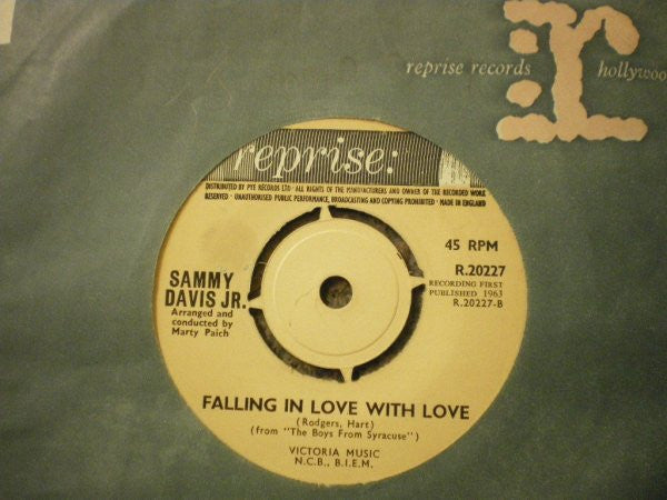 Sammy Davis Jr. : In The Shelter Of Your Arms / Falling In Love With Love (7", Single)
