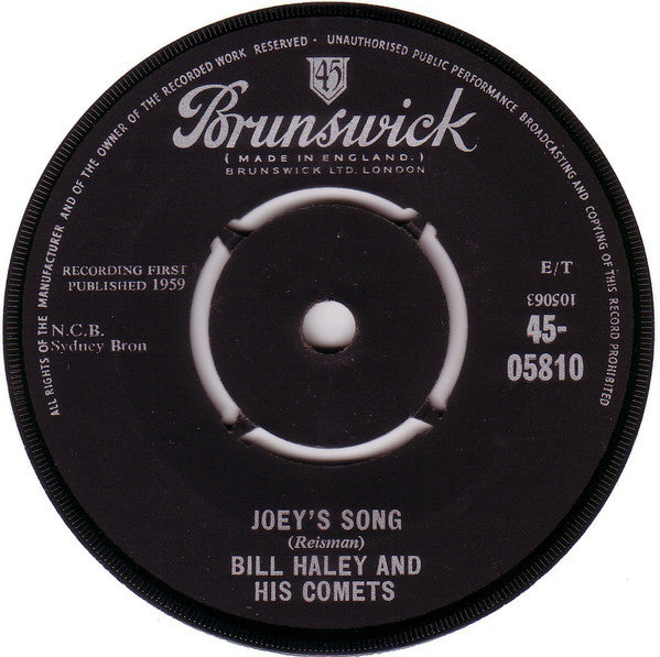 Bill Haley And His Comets : Joey's Song / Ooh! Look-A There, Ain't She Pretty (7")