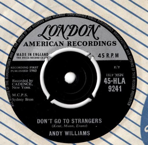 Andy Williams : Don't Go To Strangers (7")