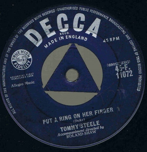 Tommy Steele : Put A Ring On Her Finger (7")