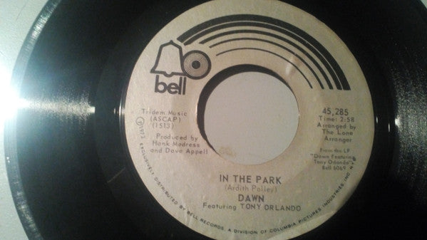 Dawn (5) Featuring Tony Orlando : You're A Lady / In The Park (7")