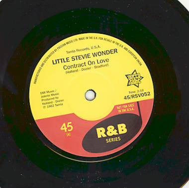 Stevie Wonder  / Bob Kayli : Contract On Love / Tie Me Tight (7", Single)