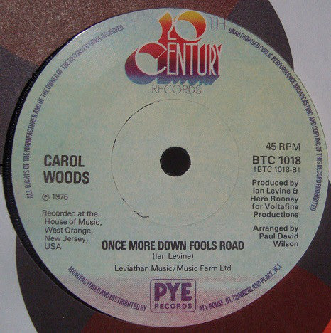 Carol Woods : Heading Down Fools Road (7", Single)