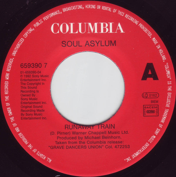 Soul Asylum (2) : Runaway Train / Black Gold (7", Single, Lar)