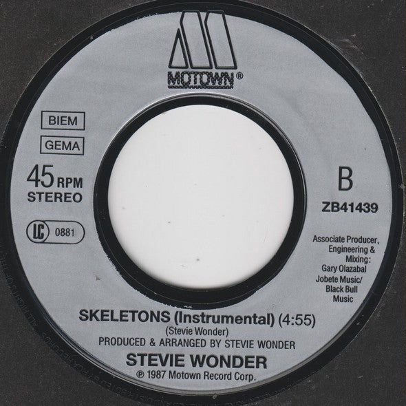 Stevie Wonder : Skeletons (7", Single)