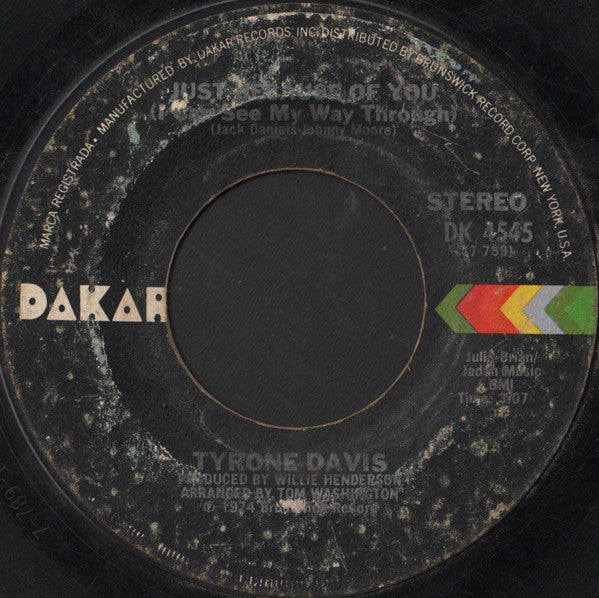 Tyrone Davis : A Woman Needs To Be Loved (7", Styrene, Pit)