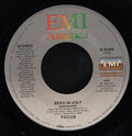Focus (8) : Zero In July (7", Single)