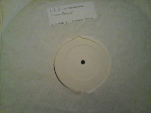 1,2,3 International : Love Reigns (12", W/Lbl)