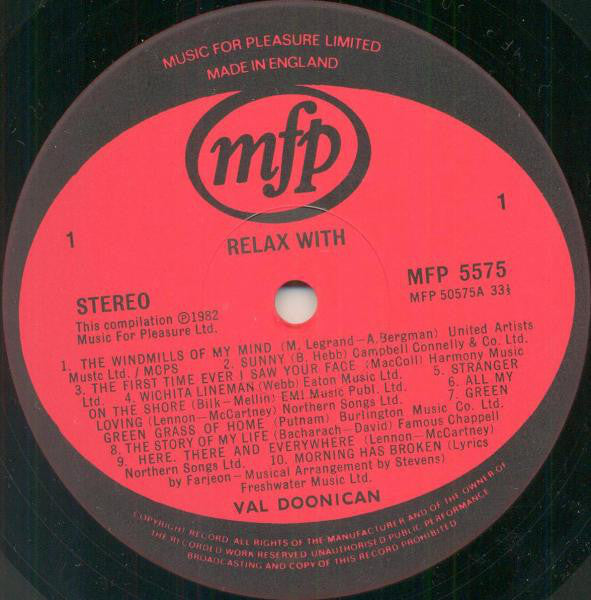 Val Doonican : Relax With Val Doonican - 20 Beautiful Songs (LP, Comp)