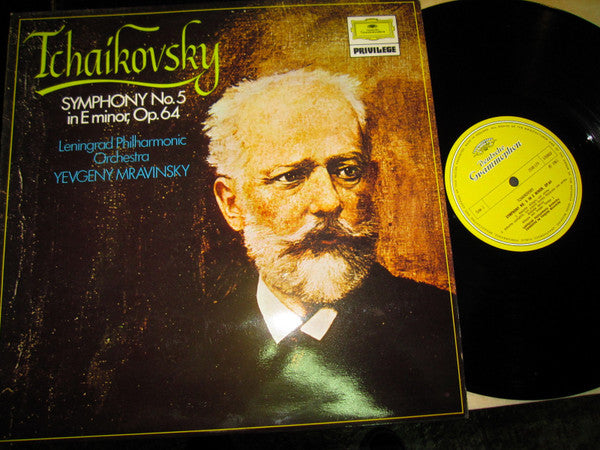 Pyotr Ilyich Tchaikovsky, Leningrad Philharmonic Orchestra, Evgeny Mravinsky : Symphony No.5 in E Minor, Op.64 (LP, RE)