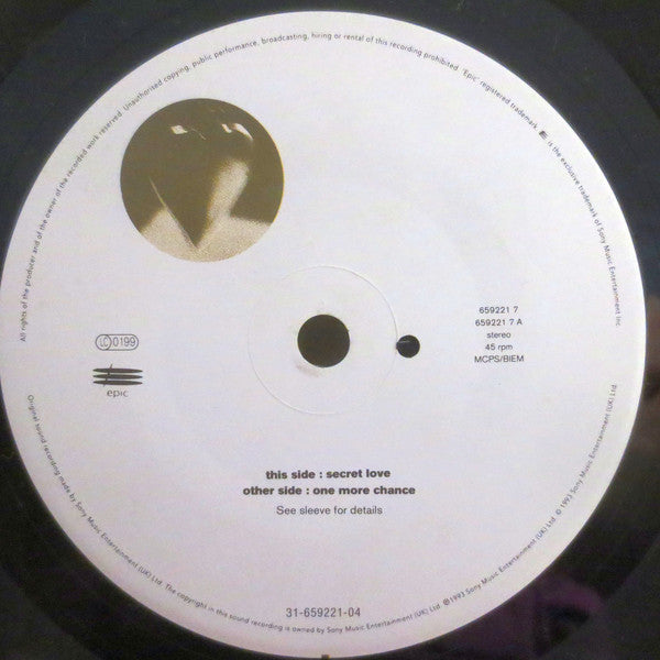 Danni'elle Gaha : Secret Love (7", Single)