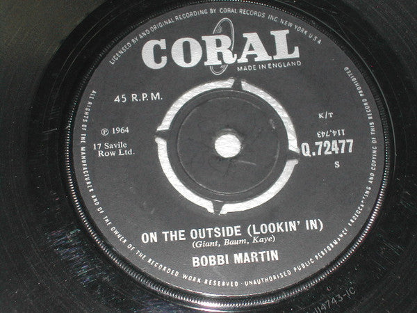Bobbi Martin : Don't Forget I Still Love You / On The Outside (Looking In) (7")
