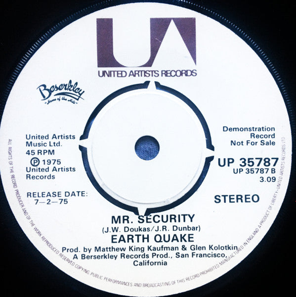 Earth Quake (2) : Tall Order For A Short Guy / Mr Security (7", Single, Promo)