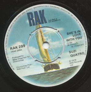 Suzi Quatro : She's In Love With You (7", Single, Pic)