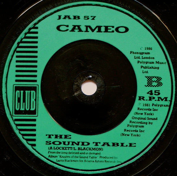 Cameo : She's Mine (7", Single, gre)