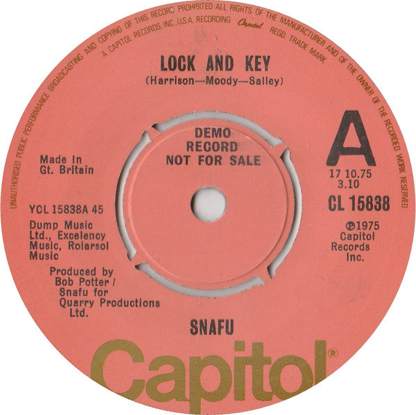 Snafu (6) : Lock And Key (7", Single, Promo)