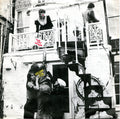 Yellow Dog : Wait Until Midnight (7", Single, Ltd, Ora)