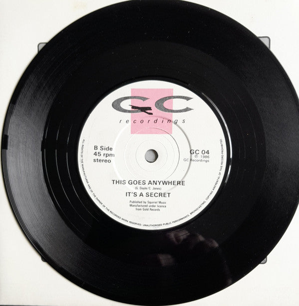 It's A Secret : I Can't Dance (7", Single)
