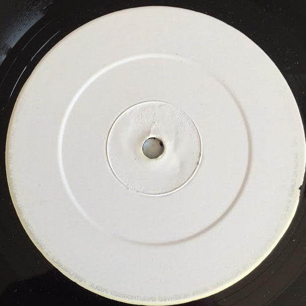 Junior Chin : A Love I Can Feel / Close Friend (12", W/Lbl)
