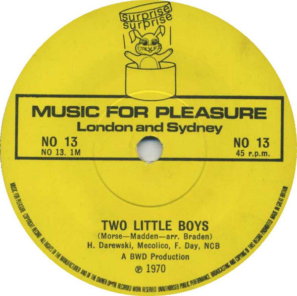 Unknown Artist : Two Little Boys & The Court Of King Caractacus (7", Single, Yel)