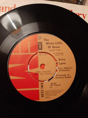 Vera Lynn : Land Of Hope & Glory (7", Promo)